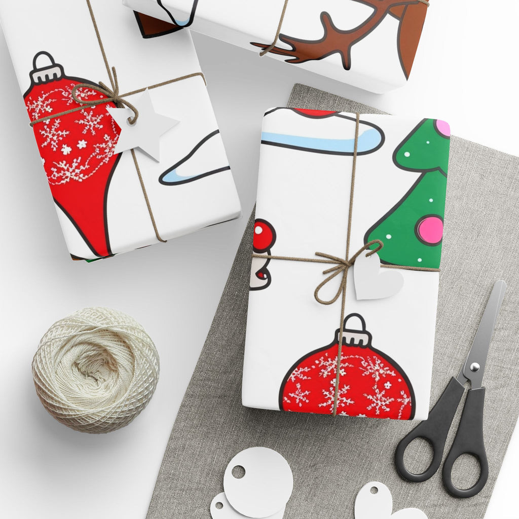 Reindeer Pattern Wrapping Paper | Christmas Trees Ornaments Gifts